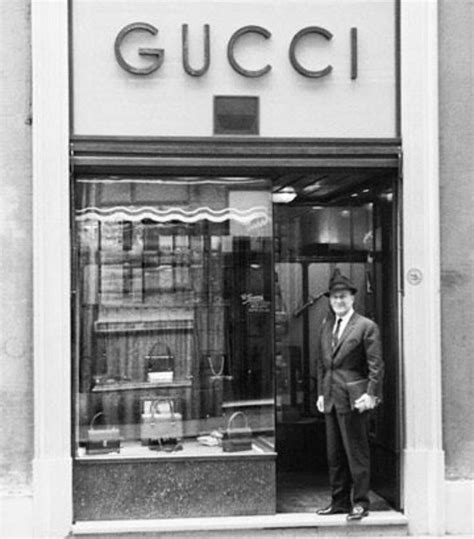 first ever gucci store